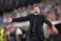 Simeone: "Los aficionados necesitan ganar, no necesitan mensajes"