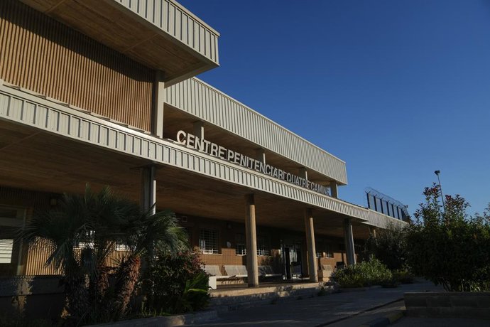 Archivo - Arxivo - Façana del Centre Penitenciari de Quatre Camins, a 12 de novembre de 2025, en Roca del Vallès, Barcelona, Catalunya (Espanya).
