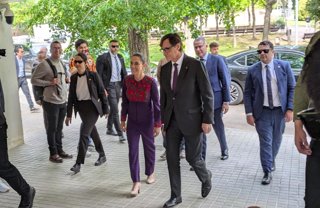 El president de la Generalitat, Salvador Illa, i la presidenta de Mèxic, Claudia Sheinbaum, en la seva arribada al Barcelona Supercomputing Center