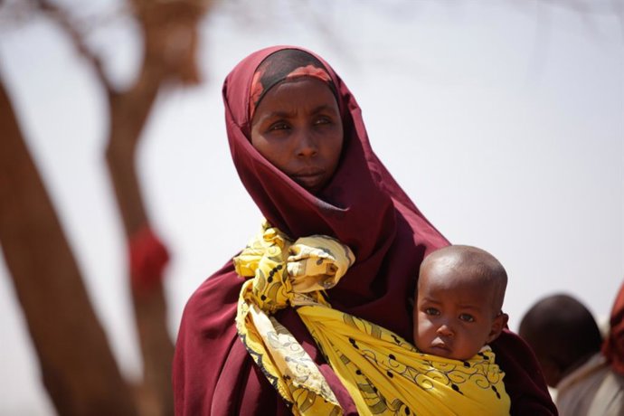 Archivo - April 6, 2017 - People in several villages in different areas in Somaliland have been affected by severe malnutrition and lack of water as a result of drought. Some NGOs based in Somaliland have been involved in distributing food and water to th