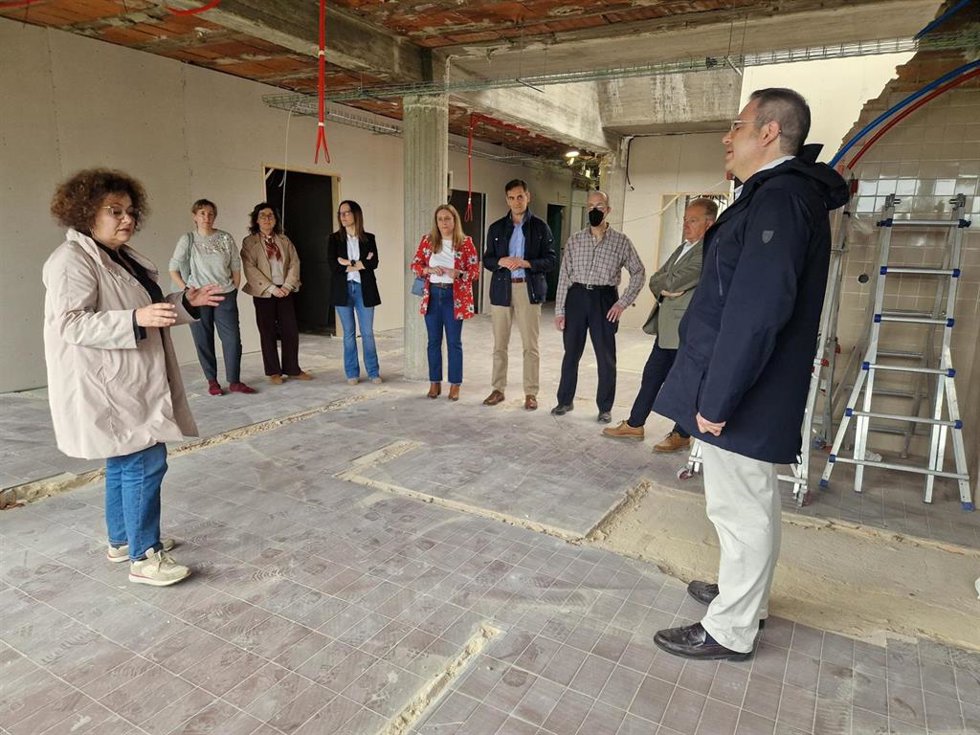 Visita de la consejera de Derechos Sociales y Bienestar, Marta del Arco, a la residencia Santa Teresa de Oviedo.