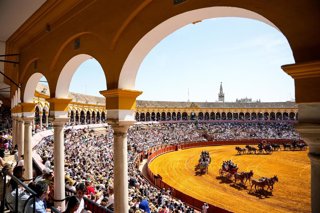 Imágenes de la XL Exhibición de Enganches celebrado en la Real Maestranza de Caballería de Sevilla. A 19 de abril de 2026 en Sevilla (Andalucía, España). El Real Club de Enganches de Andalucía ha celebrado su XL edición de la Exhibición de Enganches en la
