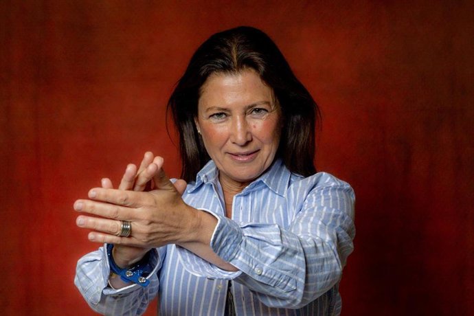 Archivo - La bailaora y coreógrafa Sara Baras posa para Europa Press.
