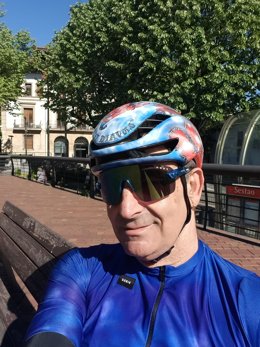 Imagen del ciclista vizcaíno Alberto Vallés, conocido como "Il Diavolo" de Muskiz.