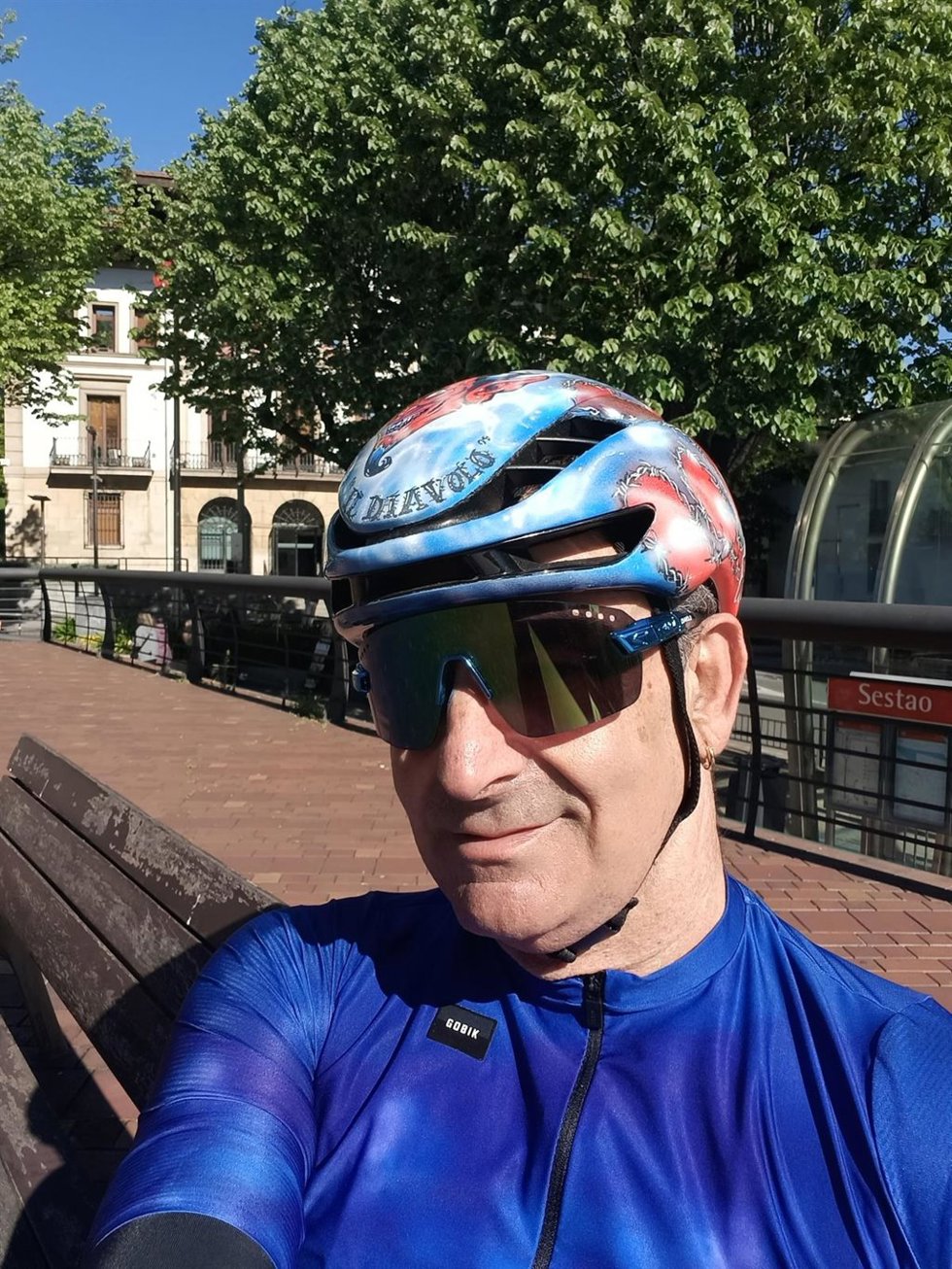 Imagen del ciclista vizcaíno Alberto Vallés, conocido como "Il Diavolo" de Muskiz.