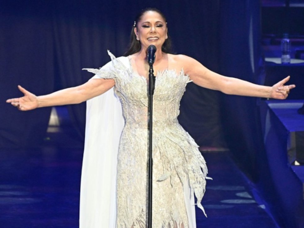 Isabel Pantoja en el escenario durante su concierto en el Festival Starlite Christmas a 26 de Diciembre de 2024 en Madrid (España).
