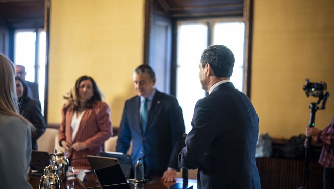 Es Andalucía - Sevilla