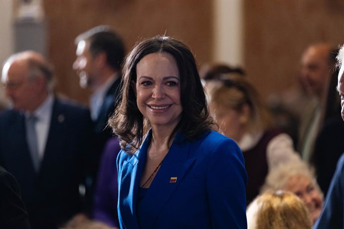 20 de abril de 2026, Madri, Madri, ESPANHA: MARIA CORINA MACHADO, líder da oposição venezuelana, em turnê pela Europa, exortou os venezuelanos em Madri a fazerem as malas: “Hoje começamos o caminho de volta para casa.”