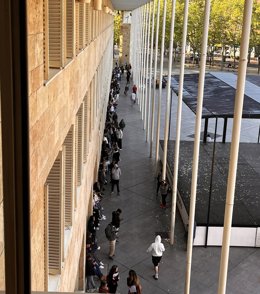 El PR+ critica largas colas y falta de previsión del Gobierno local ante el proceso de regularización de extranjeros