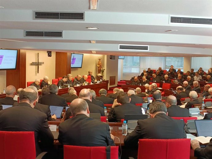 Los obispos españoles reunidos en la CXXIX Asamblea Plenaria de la Conferencia Episcopal.