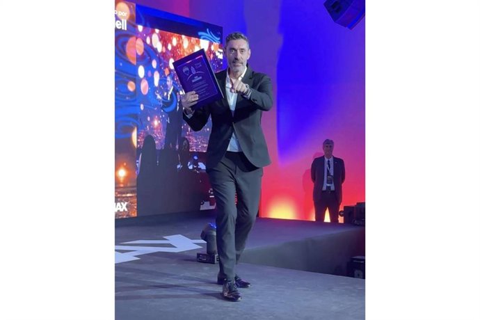 Ángel Ruiz Ojeda hace historia al convertirse en el primer Club Titan individual de RE/MAX España