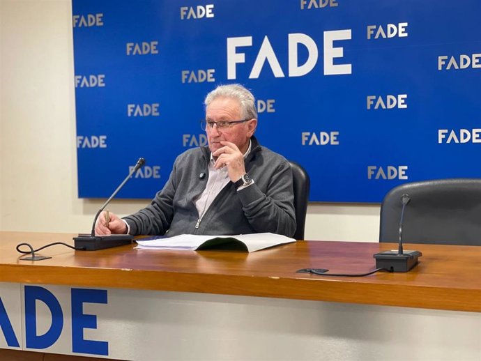El presidente de Asaja Asturias, Ramón Artime, durante la rueda de prensa de este lunes en la sede de FADE.