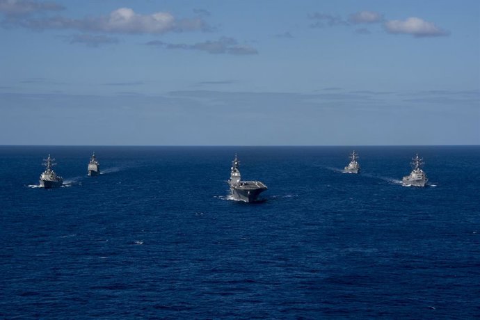 Archivo - Arquivo - Imagem de arquivo de navios dos EUA e do Japão em manobras militares conjuntas com as Filipinas.
