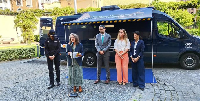 Marisol Garmendia en el balance del primer año del Vehículo Integral de Documentación
