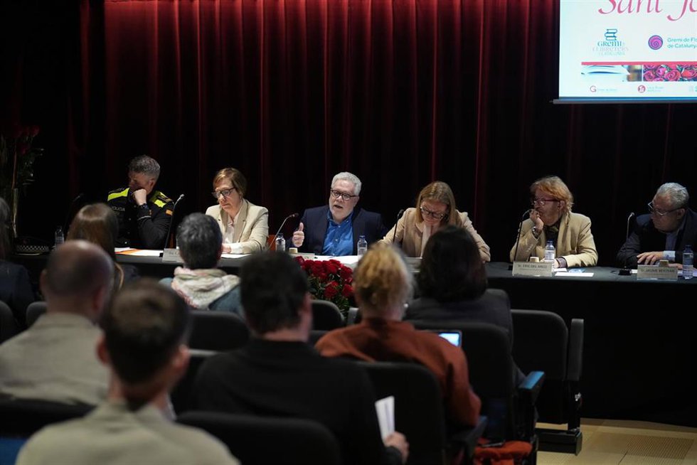 Rueda de prensa de presentación de las actividades de Sant Jordi este lunes.