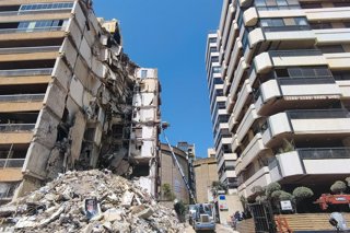 LEBANON, BEIRUT - APRIL 13, 2026: Clearing debris after an Israeli airstrike