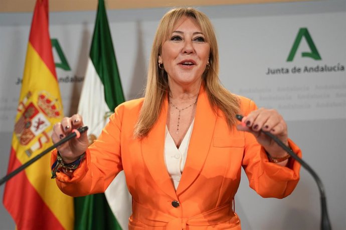 La consejera de Economía, Hacienda, Fondos Europeos y Diálogo Social de la Junta de Andalucía y portavoz del Gobierno, Carolina España.