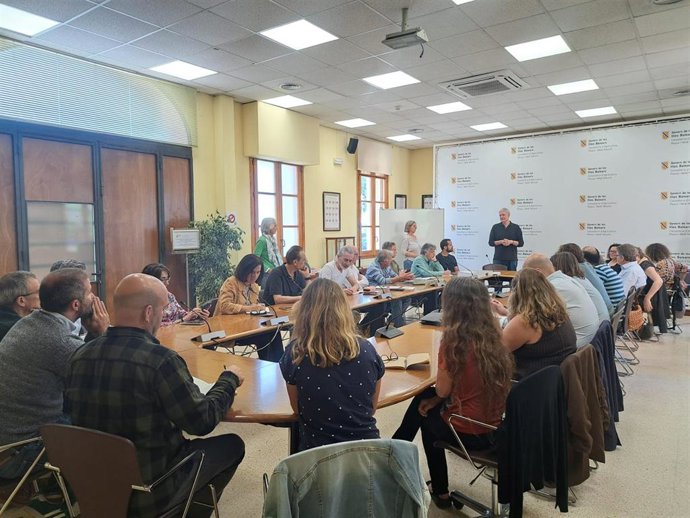 Comienza la revisión y actualización del plan de educación ambiental de Baleares.