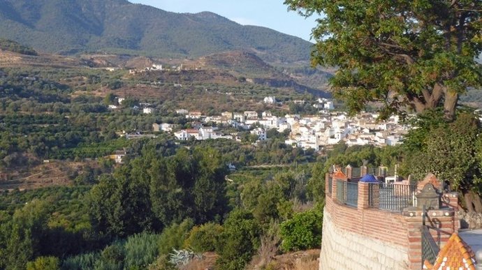 El Consejo de Gobierno ha sido informado de la finalización de las obras de reparación, rehabilitación e incremento de la capacidad hidráulica del embovedado y encauzamiento de la Rambla de Villanueva en Torrenueva (Granada)