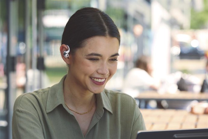 Fones de ouvido de design aberto JBL Sense PRO