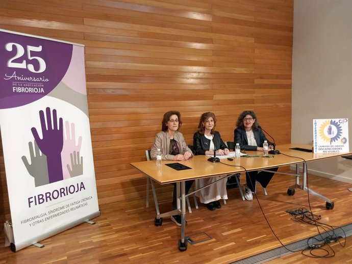 La campaña 'Girasol' sensibiliza sobre la fibromialgia, una enfermedad "sin cura" y con un diagnóstico "muy difícil"