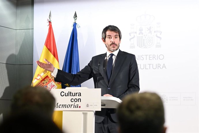 El ministro de Cultura, Ernest Urtasun, anuncia los avances para la extinción de la Fundación Nacional Francisco Franco, a 14 de abril de 2026, en Madrid (España). Urtasun ha informado este martes que el Gobierno ha solicitado a los tribunales la disoluci