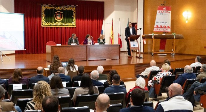 Celebración de San Telmo en la Escuela Técnica Superior de Náutica de la UC