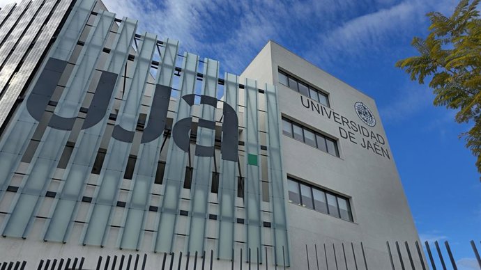 Archivo - Uno de los edificios del Campus de Las Lagunillas.