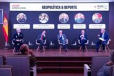 Foto: LaLiga y CESEDEN sitúan el deporte en el centro del debate geopolítico internacional