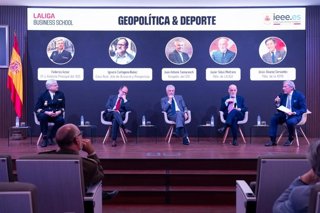 LaLiga y CESEDEN sitúan el deporte en el centro del debate geopolítico internacional.