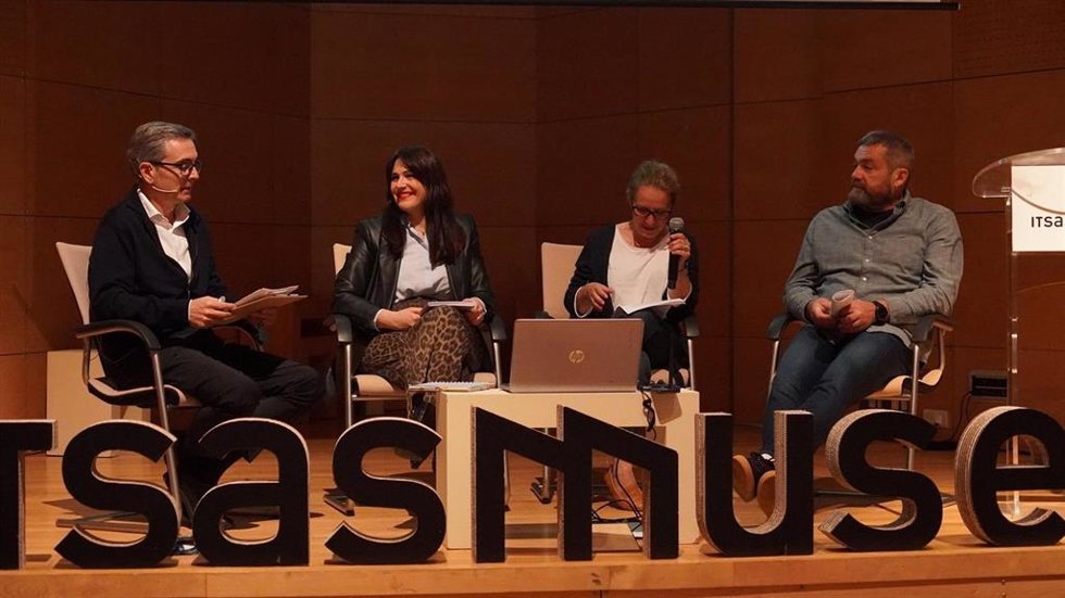 Itsasmuseum Bilbao presenta el primer manual de buenas prácticas para la conservación responsable de embarcaciones tradicionales.