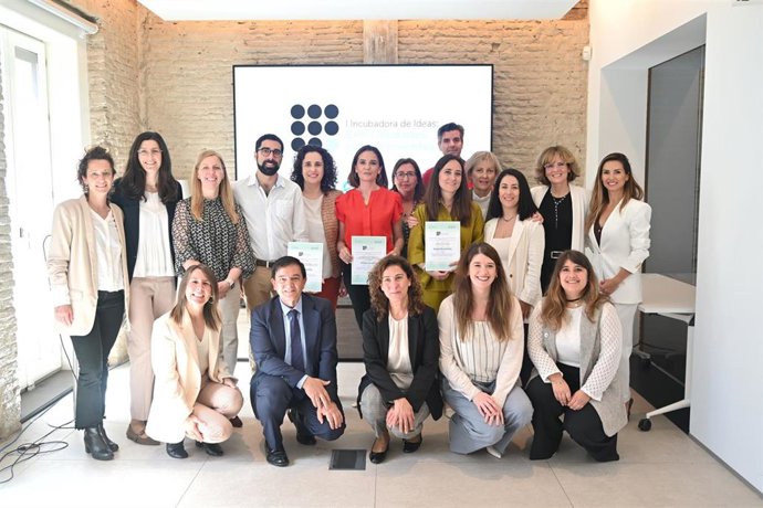 La beca 'I Incubadora de Ideas'.