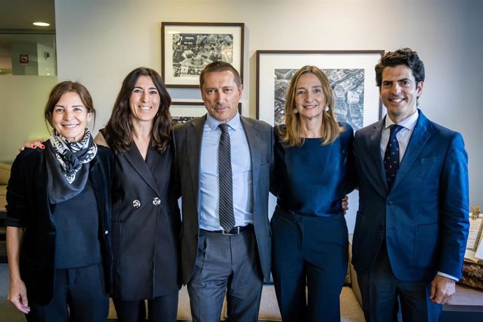 El Corte Inglés, Finsa e Ikea constituyen una asociación para gestionar residuos voluminosos en España