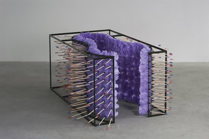 Joana Vasconcelos (1971) Flores do Meu Desejo [Flores de Mi Deseo], 1996-2010