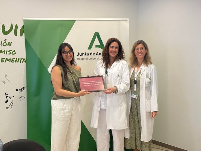 Acto de entrega del Premio New Medical Economics en el Hospital Universitario Poniente en El Ejido (Almería).