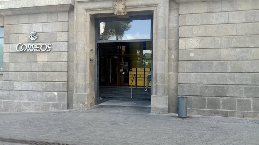 Sede de Correos en Santa Cruz de Tenerife