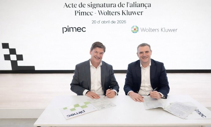 El president de Pimec, Antoni Cañete, i el vicepresident i director general de la regió sud d'Europa de Wolters Kluwer, Tomàs Font