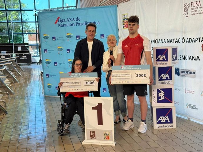 Delia Fontcuberta y Juan Ferrón, ganadores de la prueba de Torrevieja de la Liga AXA de Natación Paralímpica 2026