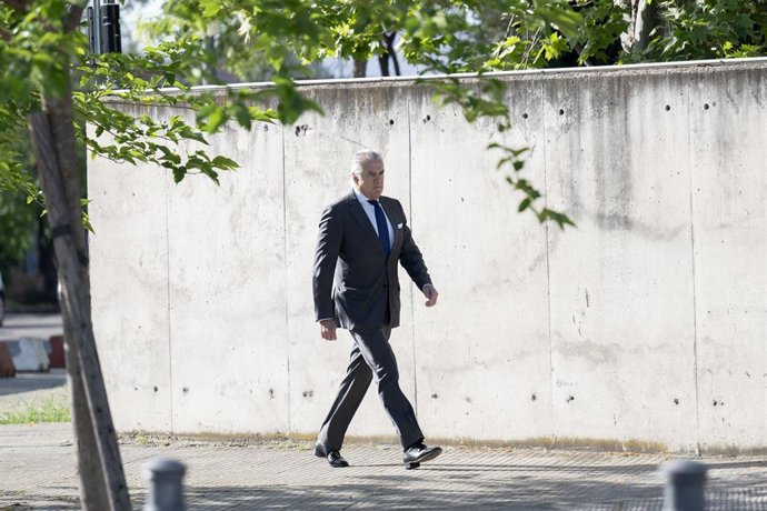 El extesorero del PP, Luis Bárcenas, a su llegada a la Audiencia Nacional, a 20 de abril de 2026, en San Fernando, Madrid (España).