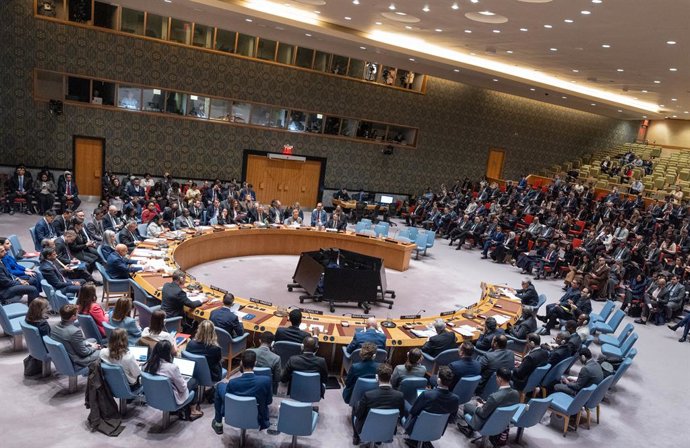 7 de abril de 2026, Nova York, Nova York, Estados Unidos: Ambiente durante a reunião do Conselho de Segurança, enquanto os membros votam o projeto de resolução sobre a reabertura do Estreito de Ormuz na sede da ONU em Nova York, NY, em 7 de abril de 2026.