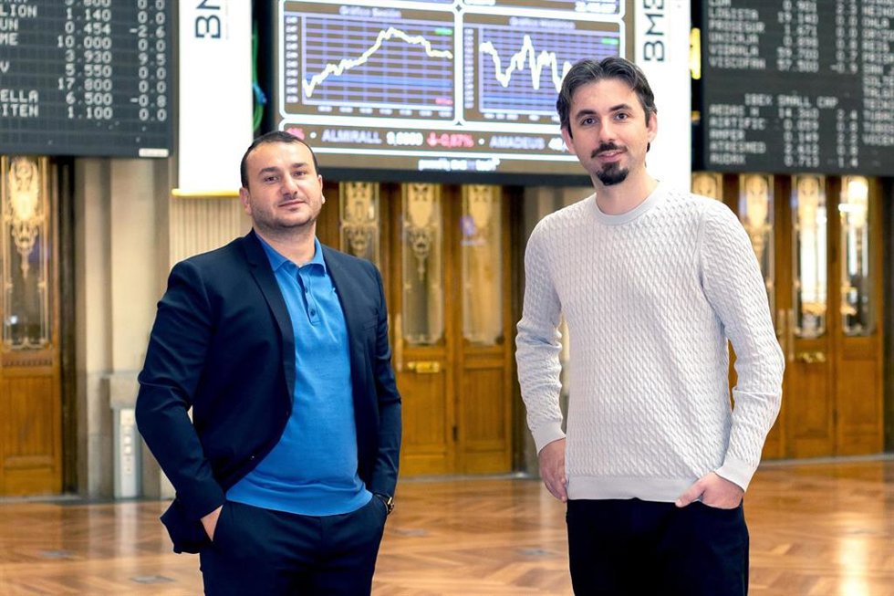 De izquierda a derecha,  el cofundador y co-consejero delegado de Bit2Me, Andrei Manuel; y el cofundador y consejero delegado de Bit2Me, Leif Ferreira.