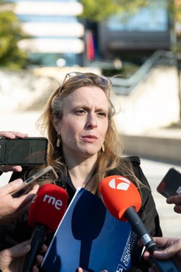 La presidenta de la Fundación Española de Abogados Cristianos, Polonia Castellanos, atiende a los medios a su llegada a la Audiencia Provincial de Madrid, a 27 de marzo de 2026, en Madrid (España). La Audiencia Provincial de Madrid juzga al exdiputado de 