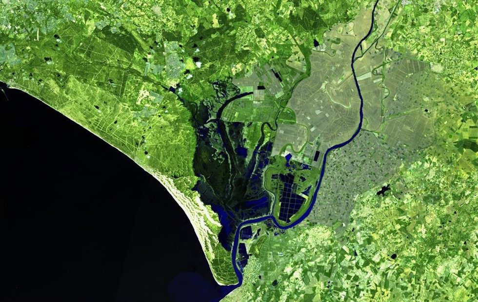 Imagen del 15  de abril de 2026 del satélite Sentinel-2 de Doñana.