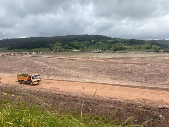 Archivo - Obras del centro logístico de La Pasiega.