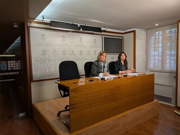 Covadonga Tomé y Laura Tuero