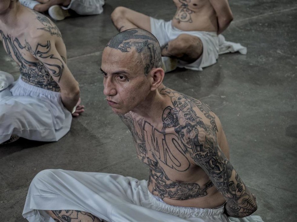 Archivo - Imagen de archivo de un miembro de la Mara Salvatrucha. 