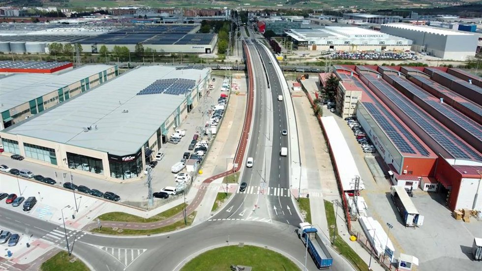 Vista de la intervención llevada a cabo en el puente de la avenida Alcalde Martín Cobos de Burgos.