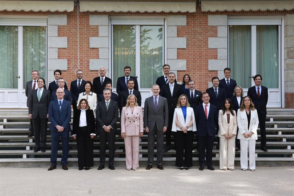 La junta directiva de La Distribución Anged recibida en audiencia por el Rey