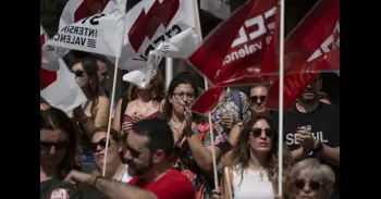 STEPV, CCOO i UGT trenquen la negociació amb Educació "fins que no atenga" les reivindicacions dels docents