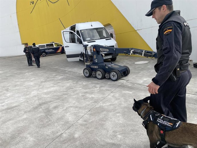 Simulacro antoterrorista en el Centro Niemeyer.